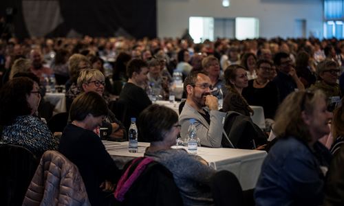 Spektrum Konference 01